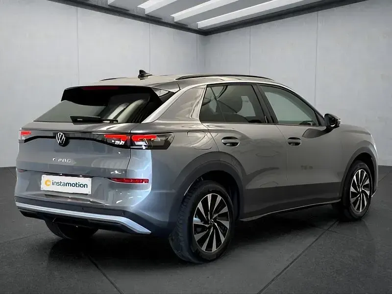 Neu VW T-Roc 150 PS (110 kW) 2026 Grau SUV