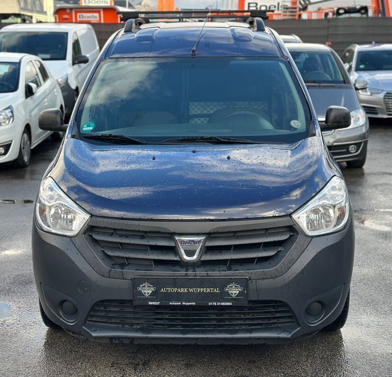 Blau Gebraucht 2016 Dacia Dokker Ambiance Van | 6.699 € (Fairer Preis) - Bild 1/4