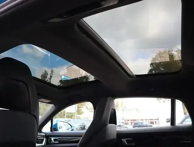 Gebraucht Porsche Panamera 4 330 PS (242 kW) 2017 Blau Limousine