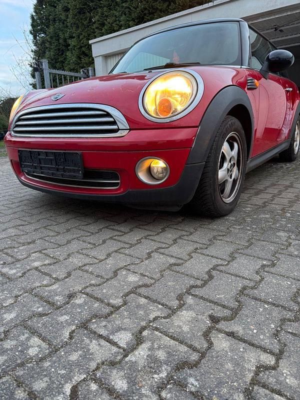 Gebraucht Mini ONE 95 PS (69 kW) 2007 Rot Kleinwagen
