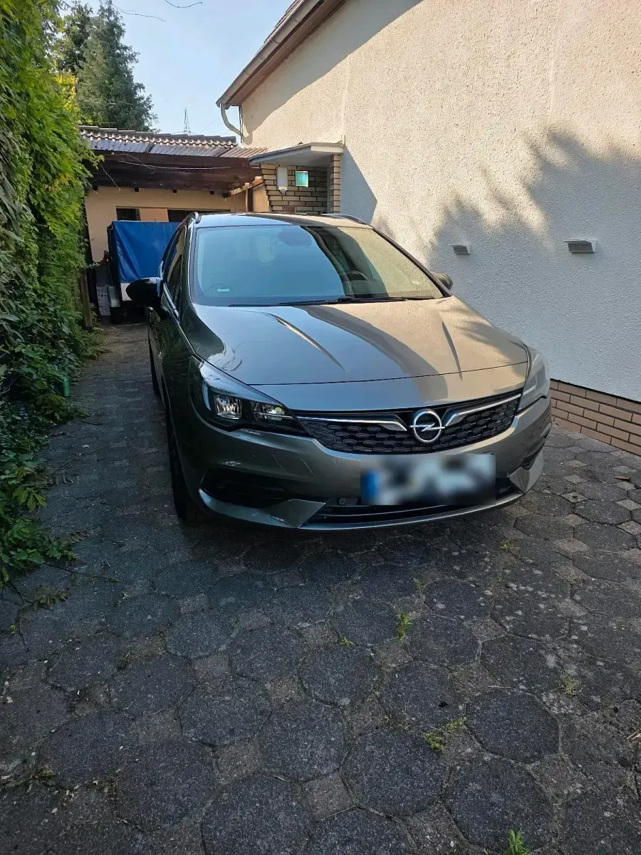 Gebraucht Opel Astra Business Edition 122 PS (89 kW) 2022 Grau Kleinwagen