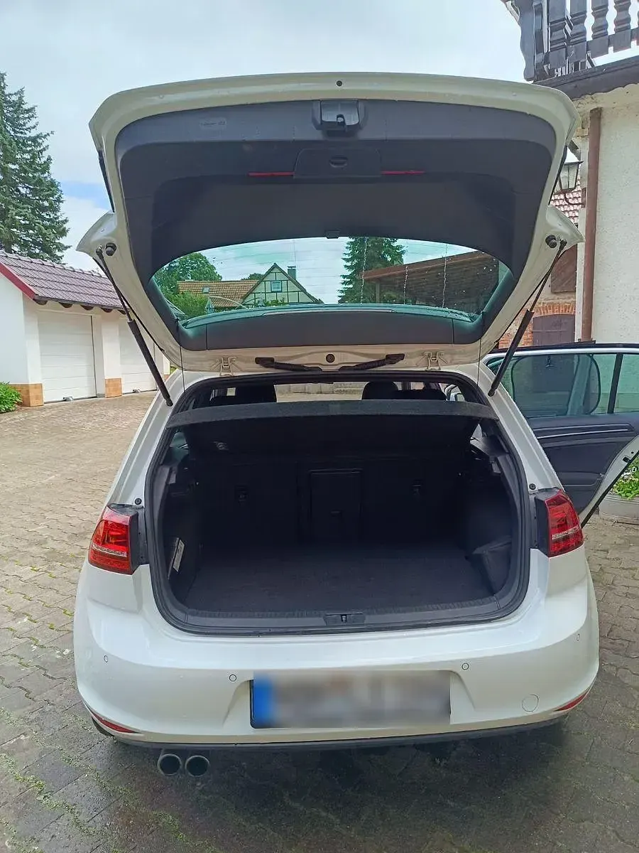 Gebraucht VW Golf VII GTE 204 PS (150 kW) 2015 Weiß Limousine