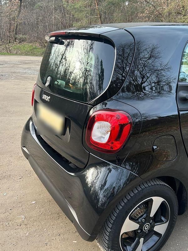 Gebraucht Smart ForTwo Coupé 60 kW (82 PS) 2020 Schwarz Coupé