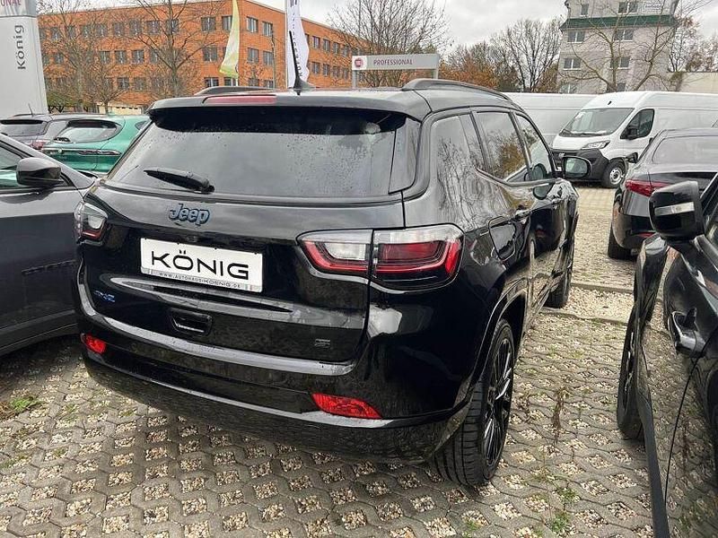 Gebraucht Jeep Compass 239 PS (175 kW) 2022 Schwarz SUV