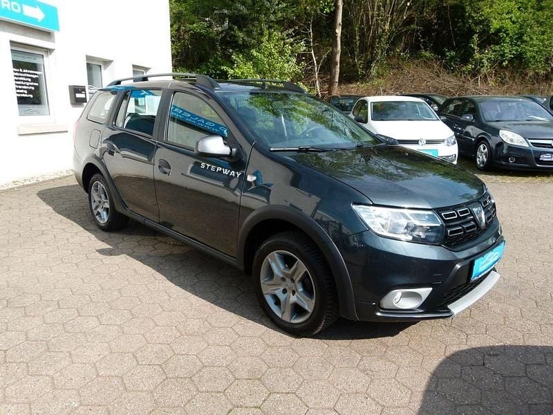 Gebraucht Dacia Logan MCV Stepway 90 PS (66 kW) 2020 Grau Kombi