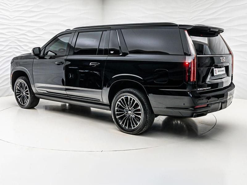 Neu Cadillac Escalade 420 PS (308 kW) 2026 Schwarz SUV