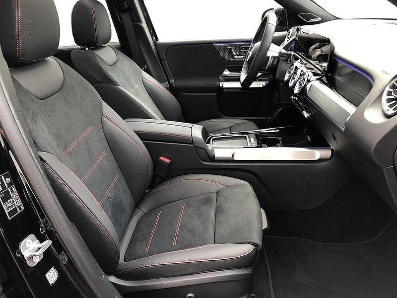 Gebraucht Mercedes GLB220 190 PS (139 kW) 2025 Schwarz metalliclack kosmosschwarz SUV