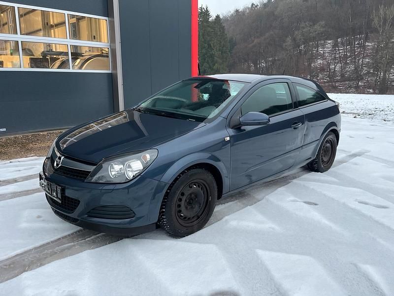 Blau Gebraucht 2008 Opel Astra GTC Edition Coupé | 1.650 € (Superpreis) - Bild 1/4