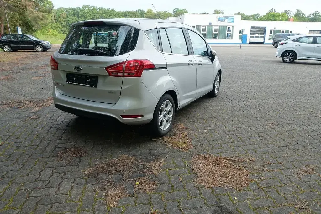 Gebraucht Ford B-MAX Titanium 101 PS (74 kW) 2017 Silber Van / Kleinbus