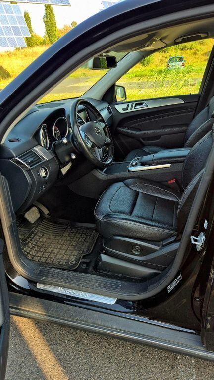 Gebraucht Mercedes ML350 258 PS (189 kW) 2015 Schwarz SUV