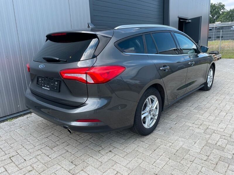 Gebraucht Ford Focus Cool & Connect 150 PS (110 kW) 2020 Grau Kombi