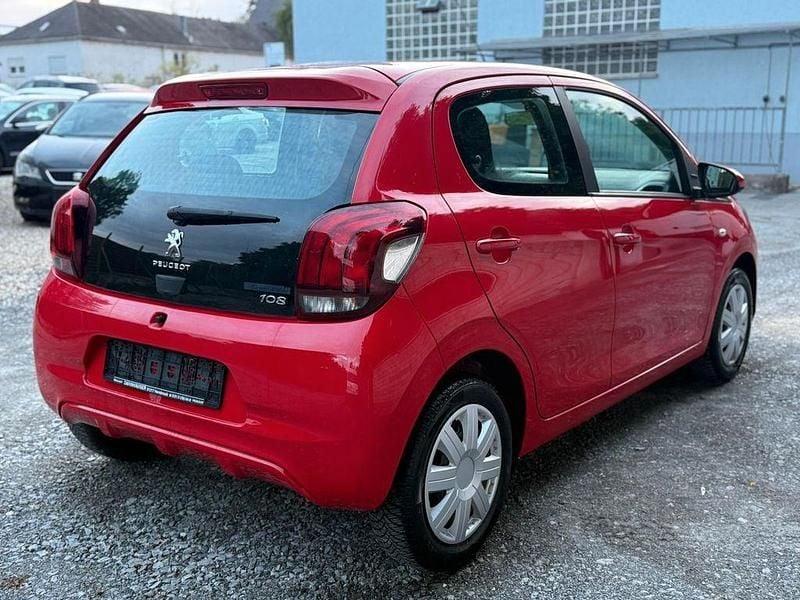 Gebraucht Peugeot 108 Active 69 PS (50 kW) 2017 Rot Kleinwagen