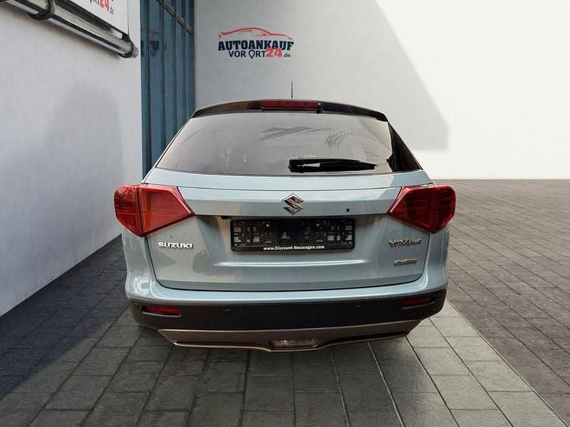 Gebraucht Suzuki Vitara Comfort+ 140 PS (102 kW) 2019 Blau SUV