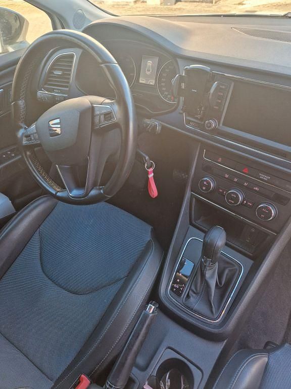 Gebraucht Seat Leon ST CONNECT 110 PS (80 kW) 2015 Weiß Kombi