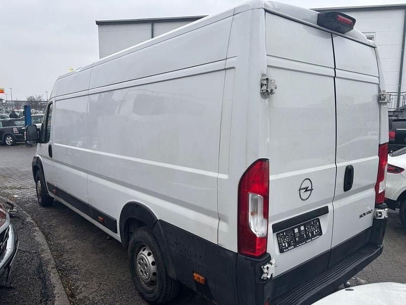 Gebraucht Opel Movano 165 PS (121 kW) 2022 Weiß Van / Kleinbus