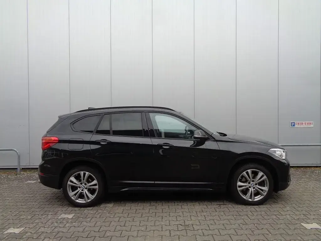 Gebraucht BMW X1 Sport Line 192 PS (141 kW) 2019 Schwarz SUV