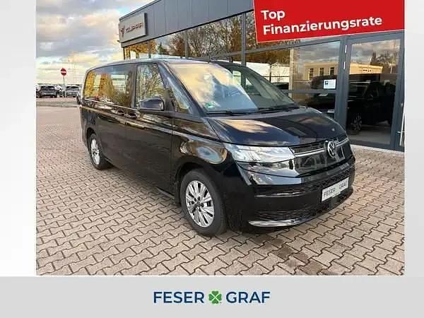 Deep black perleffekt Gebraucht 2023 VW Multivan Van | 49.950 € (Fairer Preis) - Bild 1/4