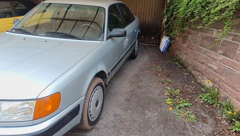 Gebraucht Audi 100 Design 116 PS (85 kW) 1991 Silber Limousine