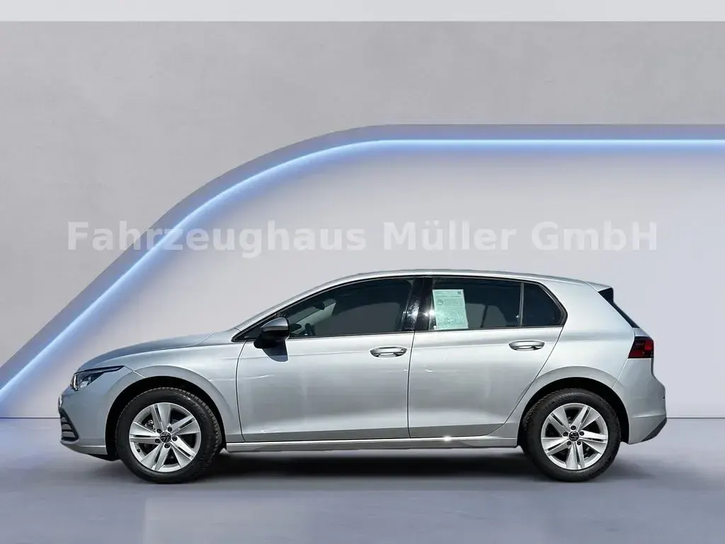 Gebraucht VW Golf VIII 116 PS (85 kW) 2023 Silber Limousine