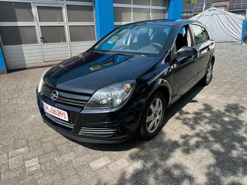 Schwarz Gebraucht 2005 Opel Astra Limousine | 599 € (Superpreis) - Bild 1/4