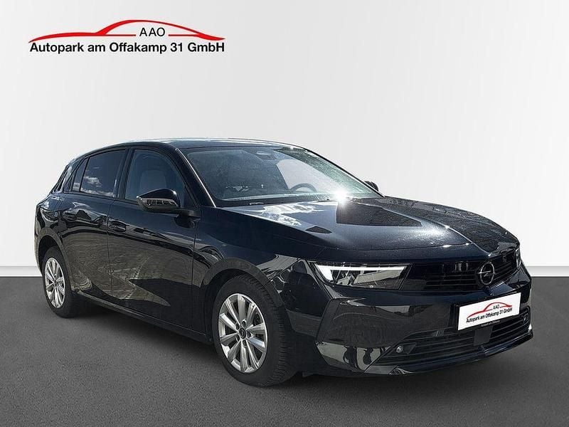 Gebraucht Opel Astra Elegance 131 PS (96 kW) 2024 Karbon schwarz Limousine