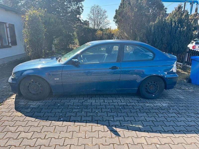 Gebraucht BMW 316 116 PS (85 kW) 2001 Blau Coupé