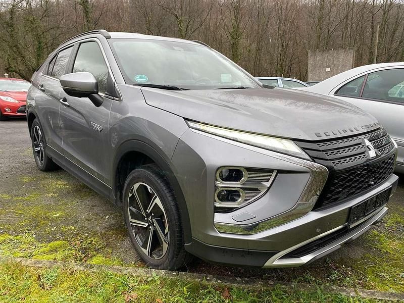 Gebraucht Mitsubishi Eclipse Cross Edition 98 PS (72 kW) 2021 Platinumgrau (m) SUV