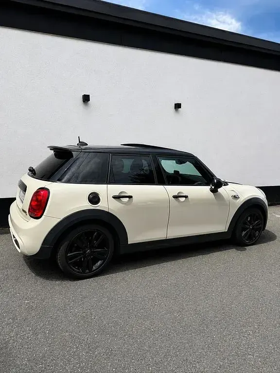 Gebraucht Mini Cooper S 192 PS (141 kW) 2015 Weiß Kleinwagen