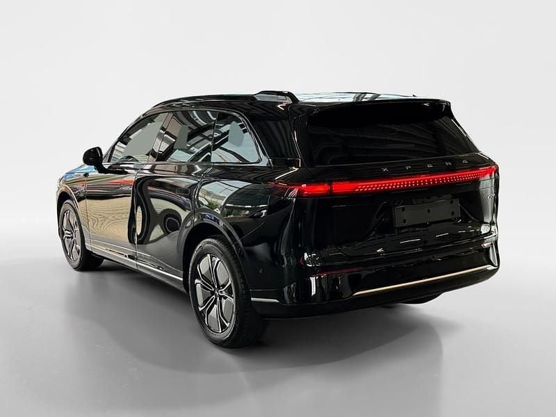 Neu XPENG G9 RWD Standard Range 230 kW (313 PS) 2026 Schwarz SUV