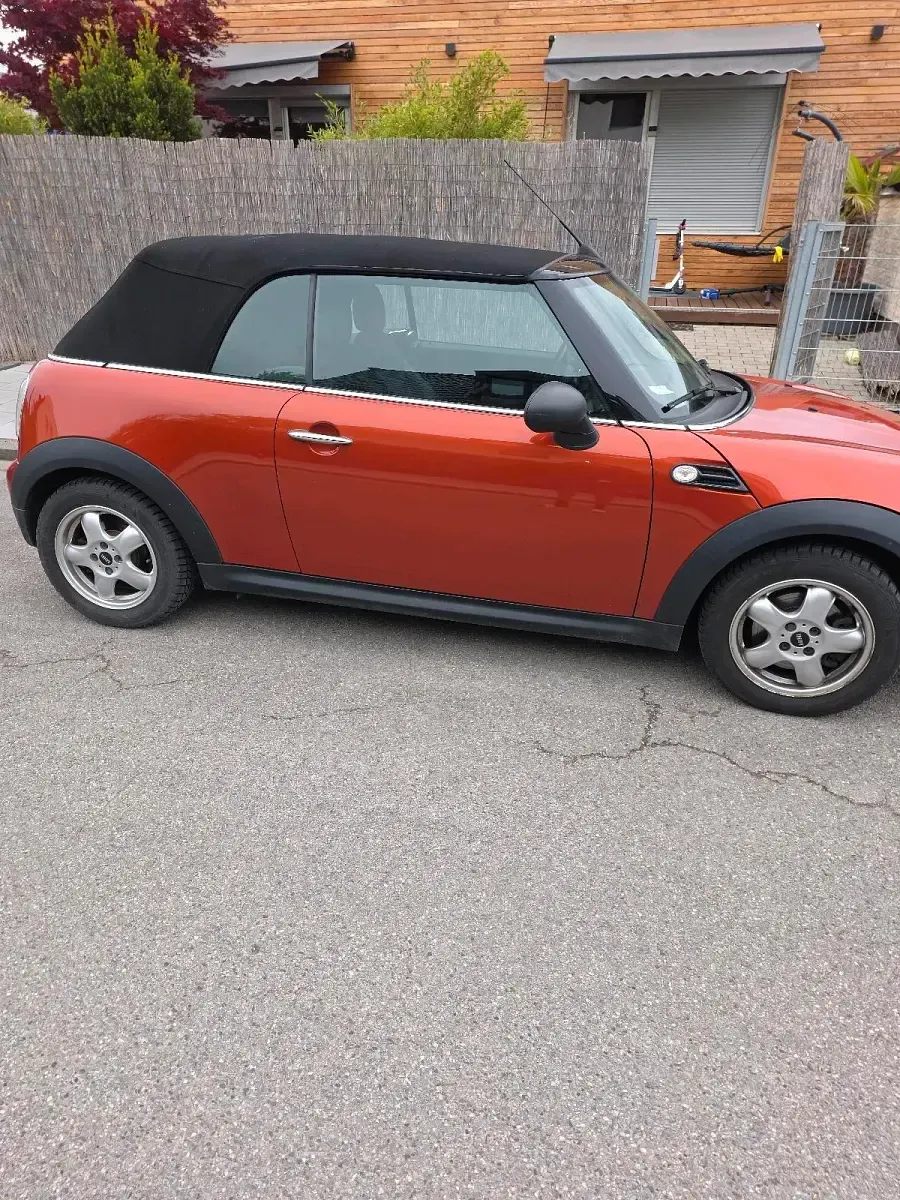 Occasion Mini One Cabriolet 98 ch (72 kW) 2011 Orange Cabriolet
