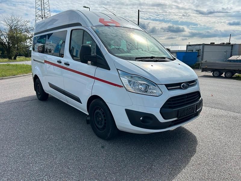 Weiß Gebraucht 2015 Ford 300 Van / Kleinbus | 7.500 € - Bild 1/4