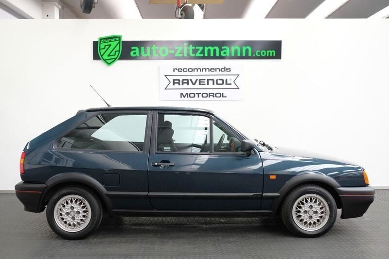 Gebraucht VW Polo GT 116 PS (85 kW) 1991 Royalblau metallic Coupé
