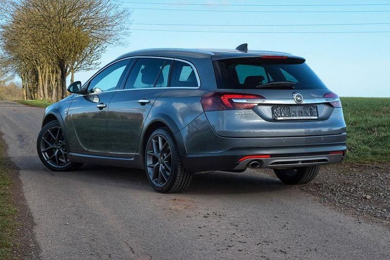 Gebraucht Opel Insignia 170 PS (125 kW) 2016 Grau Kombi