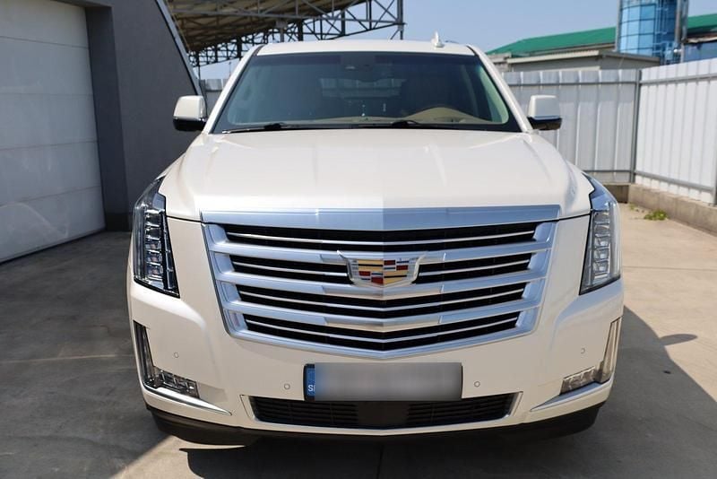 Gebraucht Cadillac Escalade 426 PS (313 kW) 2016 Weiß SUV