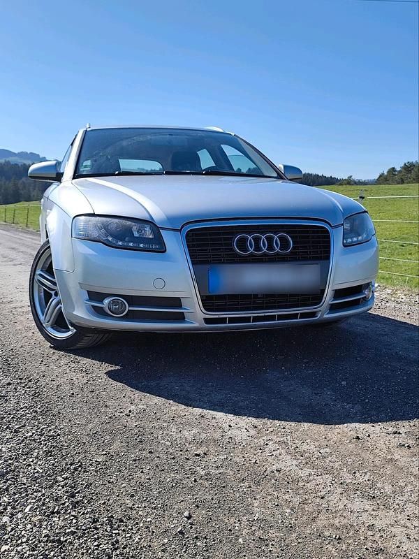 Gebraucht Audi A4 140 PS (102 kW) 2005 Grau Kombi