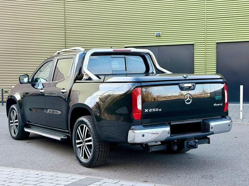 Gebraucht Mercedes X250 Edition 190 PS (139 kW) 2017 Schwarz Pickup