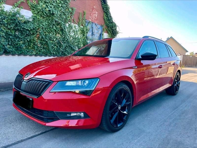 Rot Gebraucht 2017 Skoda Superb SportLine Kombi | 16.500 € (Guter Preis) - Bild 1/4