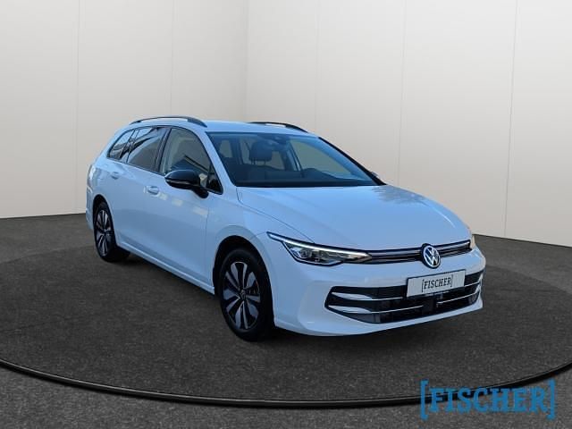 Gebraucht VW Golf VIII Goal 150 PS (110 kW) 2025 Weiss Kombi