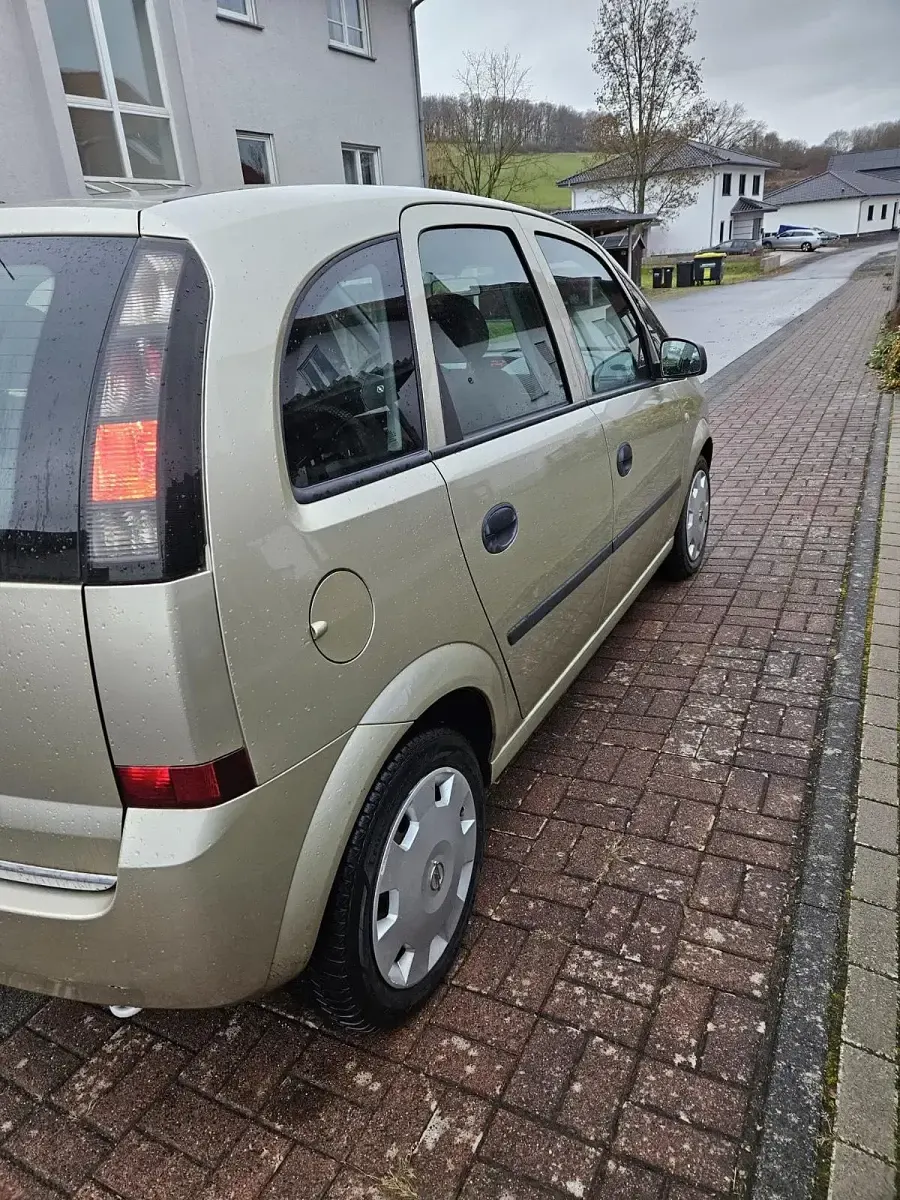 Gebraucht Opel Meriva 90 PS (66 kW) 2009 Beige Van / Kleinbus