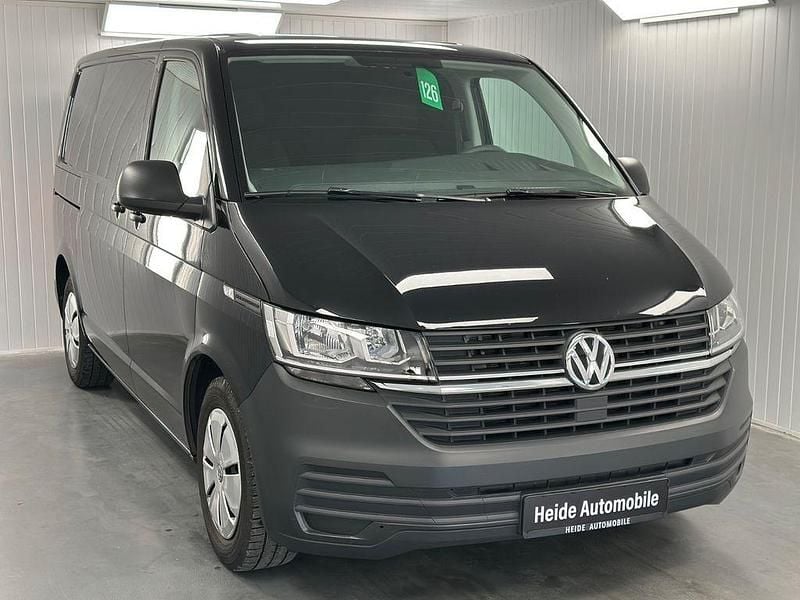 Gebraucht VW Transporter 110 PS (80 kW) 2022 Schwarz Van
