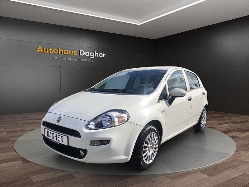 Colore esterno (bianco divino) Gebraucht 2015 Fiat Punto Mystyle Kleinwagen | 4.550 € (Fairer Preis) - Bild 1/4