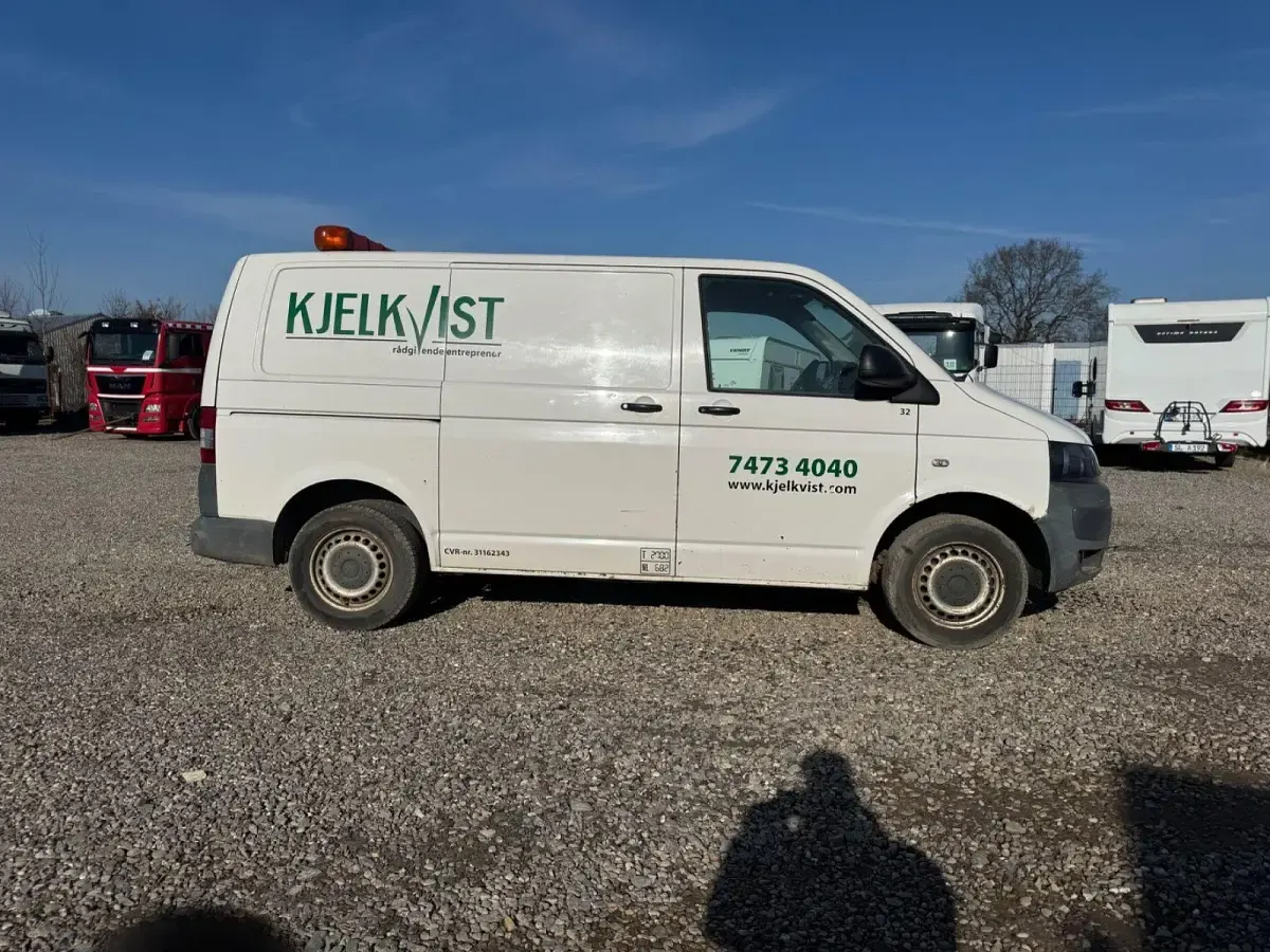 Gebraucht VW T5 102 PS (75 kW) 2011 Weiß Van
