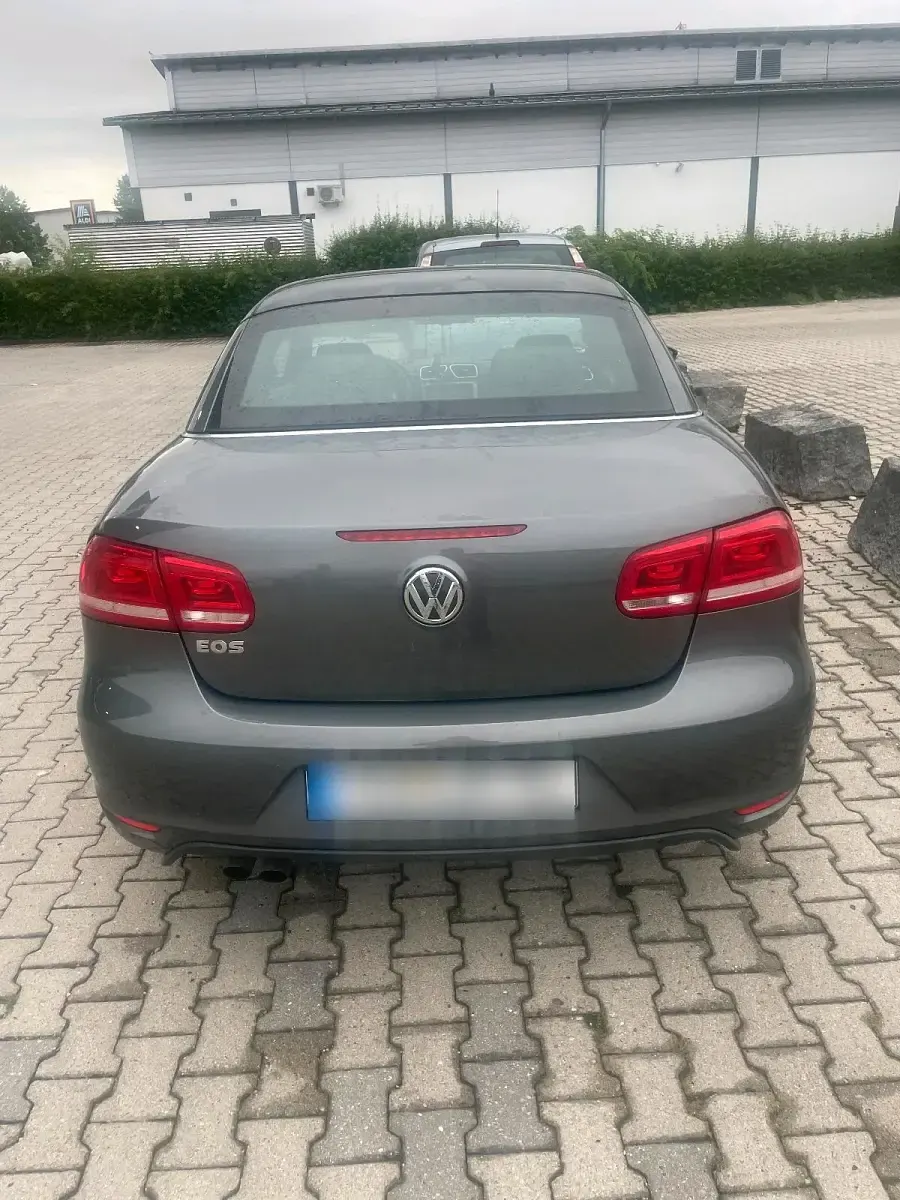 Usata VW Eos 140 CV (102 kW) 2014 Cabrio