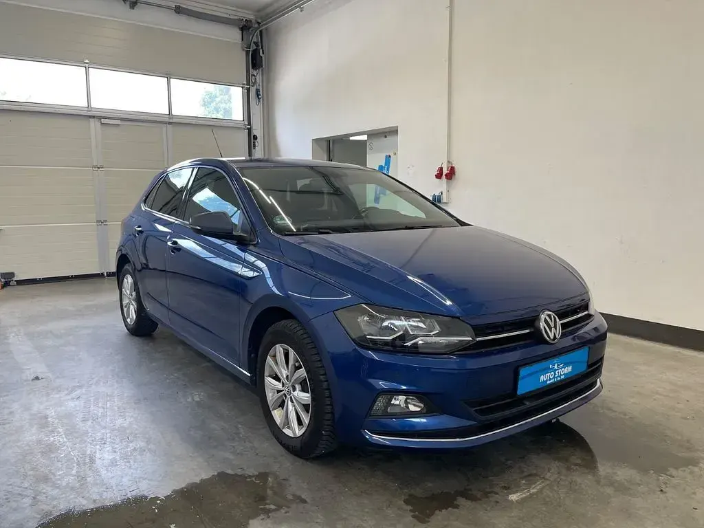Gebraucht VW Polo Highline 95 PS (69 kW) 2019 Blau Kleinwagen