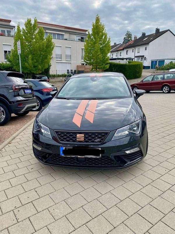 Schwarz Gebraucht 2019 Cupra Leon Limousine | 28.000 € (Fairer Preis) - Bild 1/4
