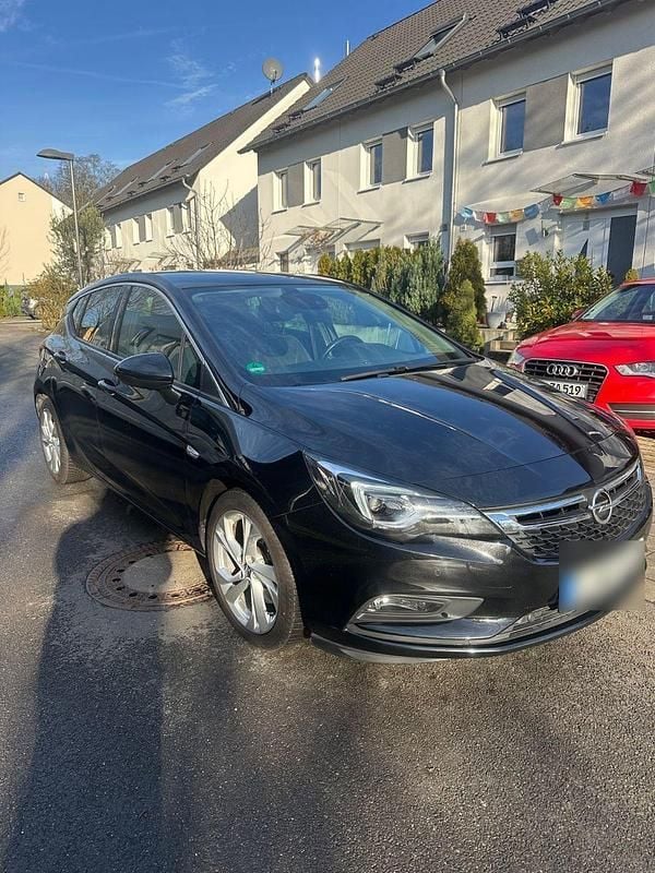 Gebraucht Opel Astra 136 PS (100 kW) 2017 Schwarz Limousine