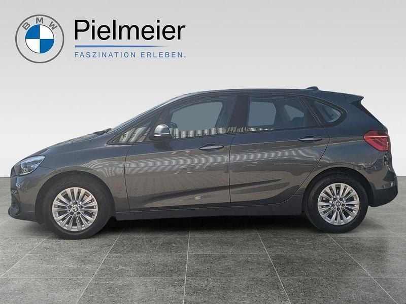 Gebraucht BMW 220 Active Tourer Advantage 192 PS (141 kW) 2020 Grau Van / Kleinbus