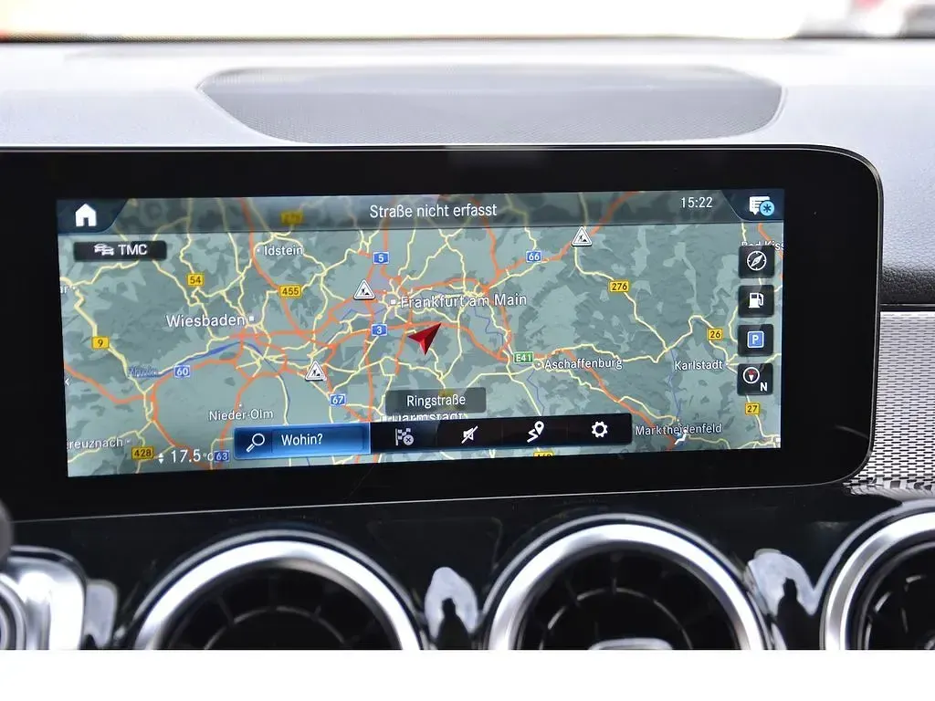 Gebraucht Mercedes GLB180 Style 116 PS (85 kW) 2023 Weiß SUV