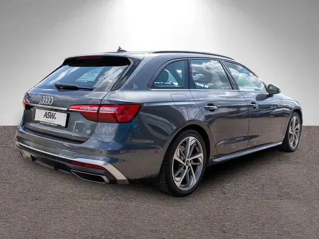 Gebraucht Audi A4 S-Line 150 PS (110 kW) 2023 Daytonagrau perleffekt Kombi