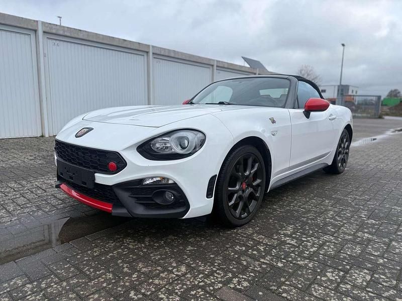 Gebraucht Abarth 124 Spider Basis 170 PS (125 kW) 2018 Colore esterno (arctic white Cabrio